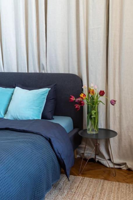No.8: Lovely & Cosy 3-Room Heart Of The City Тімішоара Екстер'єр фото